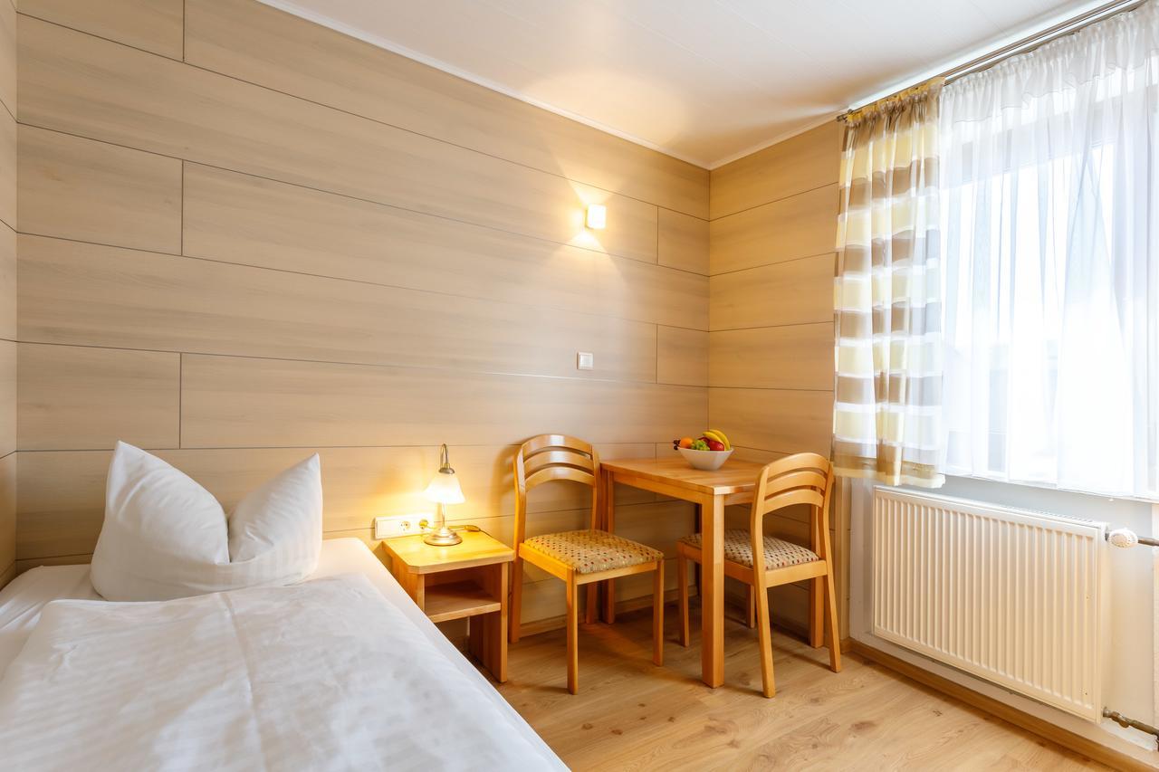 Hotel Spitzenpfeil Michelau in Oberfranken Exterior foto